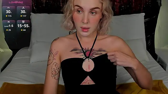 LianaFord online show from 10/18/25, 08:53