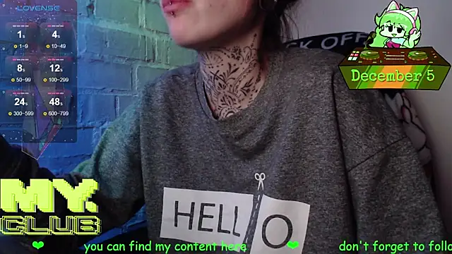 Witch Emma online show from 12/05/25, 04:14