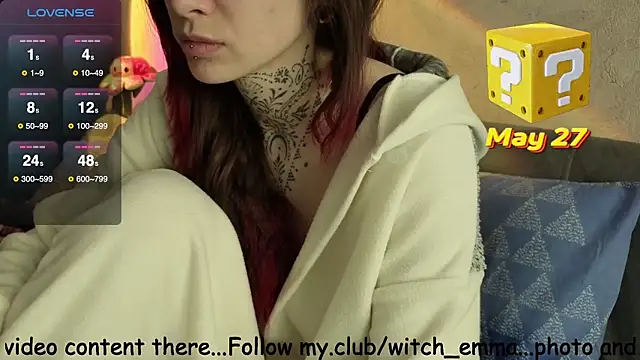 Snapshot of Witch_Emma chatting on 05/27/26, 07:16 Witch Emma online show from 05/27/26, 07:16