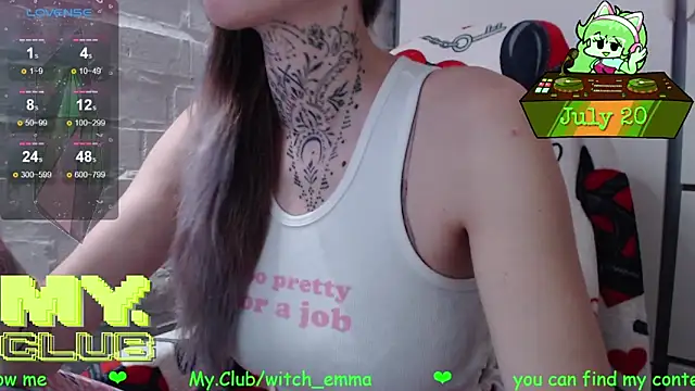 Snapshot of Witch_Emma chatting on 07/20/26, 06:17 Witch Emma online show from 07/20/26, 06:17