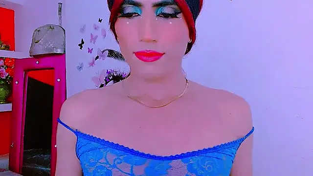 Snapshot of priscilahotker chatting on 01/16/25, 02:08 priscilahotker online show from 01/16/25, 02:08