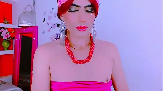 Snapshot of priscilahotker chatting on 01/18/25, 08:52 priscilahotker online show from 01/18/25, 08:52