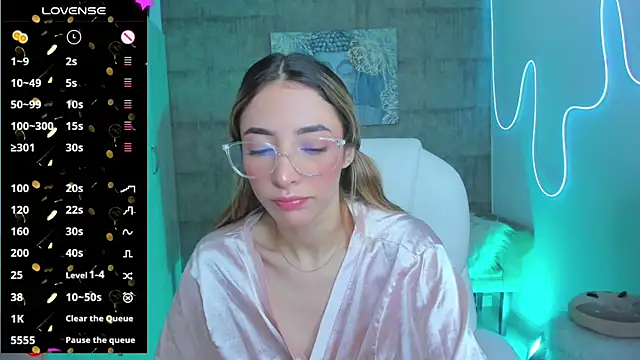 Snapshot of barbie_scoth_ chatting on 01/11/25, 03:42 barbie scoth  online show from 01/11/25, 03:42