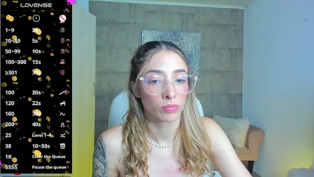 Snapshot of barbie_scoth_ chatting on 02/25/25, 09:35 barbie scoth  online show from 02/25/25, 09:35