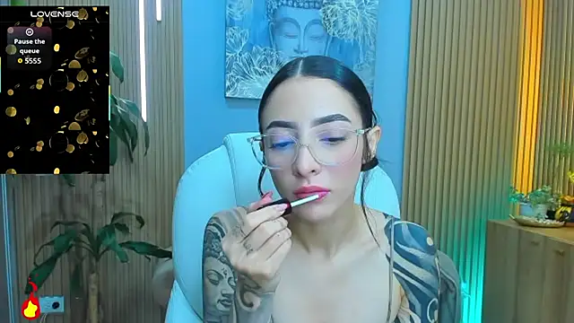 Snapshot of barbie_scoth_ chatting on 03/05/26, 12:39 barbie scoth online show from 03/05/26, 12:39