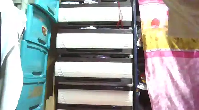 Snapshot of Silly_Girl21 chatting on 03/19/25, 03:09 Silly Girl21 online show from 03/19/25, 03:09