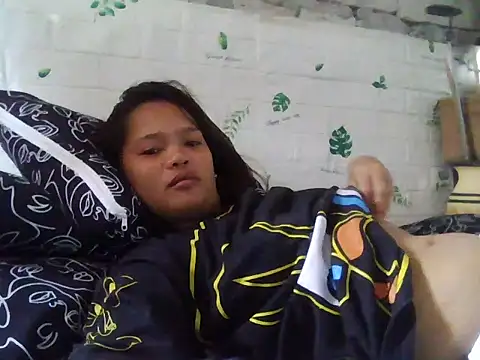 Snapshot of Silly_Girl21 chatting on 01/10/26, 04:47 Silly Girl21 online show from 01/10/26, 04:47