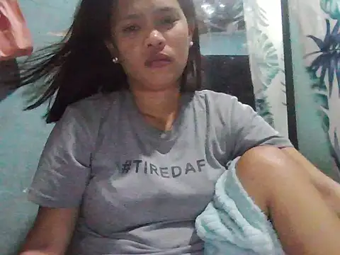 Snapshot of Silly_Girl21 chatting on 02/12/26, 05:13 Silly Girl21 online show from 02/12/26, 05:13