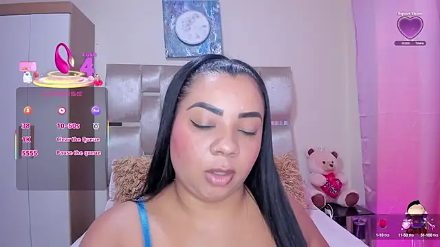 Snapshot of MelanyShayk chatting on 09/17/25, 04:41 MelanyShayk online show from 09/17/25, 04:41