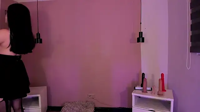  asami chieko  online show from 11/28/25, 09:17