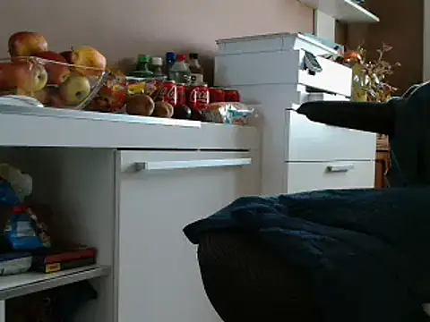 suedel65 online show from 03/17/25, 01:18