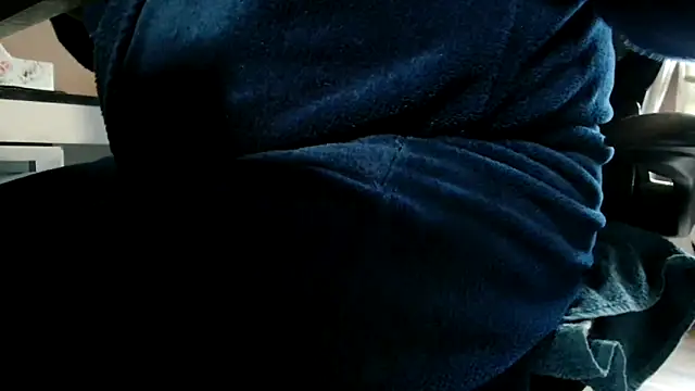 suedel65 online show from 09/26/25, 03:49