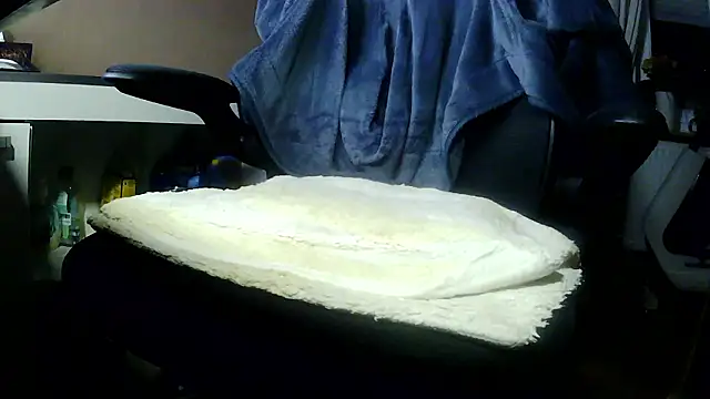 suedel65 online show from 02/01/26, 02:32