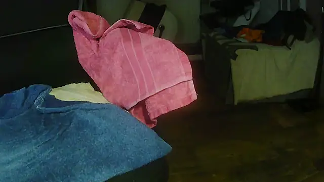 suedel65 online show from 06/20/26, 02:42