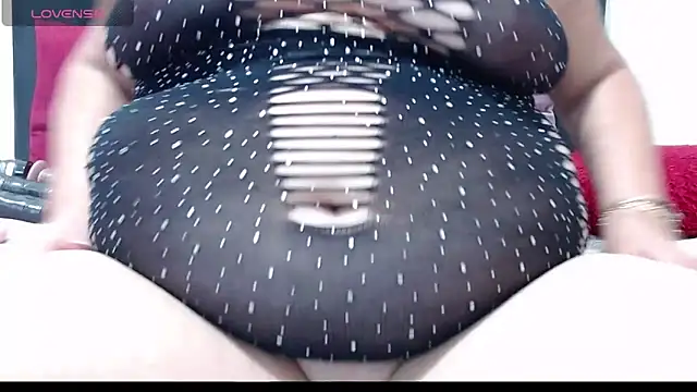 Margaret milf online show from 04/24/26, 12:35