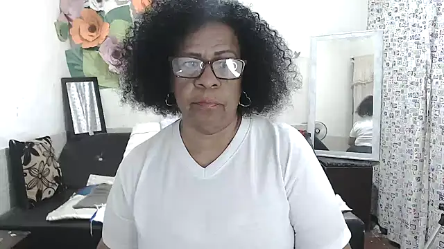 Snapshot of Yayis-hot-sexyw chatting on 03/01/25, 05:31 Yayis-hot-sexyw online show from 03/01/25, 05:31