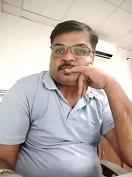 Desi Londa 143 online show from 10/04/25, 04:21