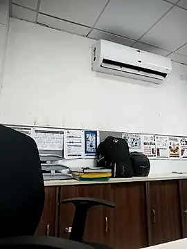 Desi Londa 143 online show from 10/14/25, 04:46