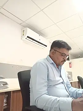 Desi Londa 143 online show from 06/11/26, 03:15