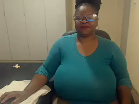 sweetnoziexx online show from 02/18/25, 05:31