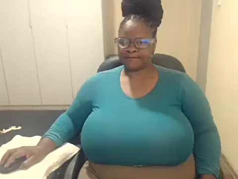 sweetnoziexx online show from 02/20/25, 05:33