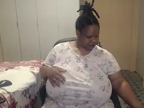 sweetnoziexx online show from 12/04/25, 04:16