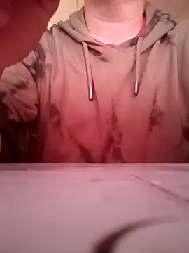 Snapshot of asil1710 chatting on 12/03/24, 07:32 asil1710 online show from 12/03/24, 07:32