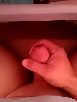 Snapshot of asil1710 chatting on 12/23/24, 09:27 asil1710 online show from 12/23/24, 09:27