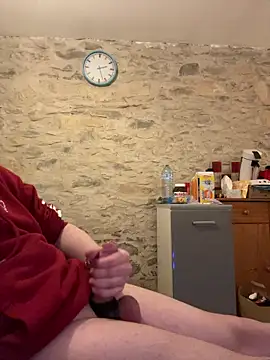 Snapshot of yann2392 chatting on 03/20/26, 05:07 yann2392 online show from 03/20/26, 05:07