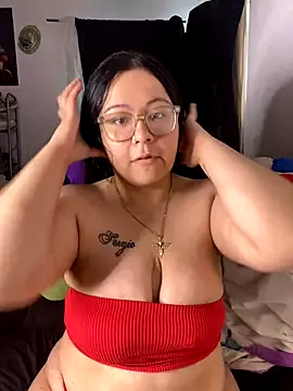 MsConejitaa online show from 10/25/25, 07:30