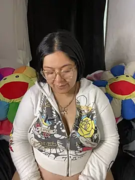 MsConejitaa online show from 06/02/26, 02:30
