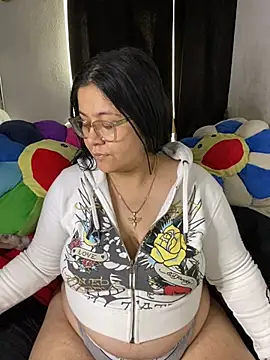 MsConejitaa online show from 06/27/26, 04:12