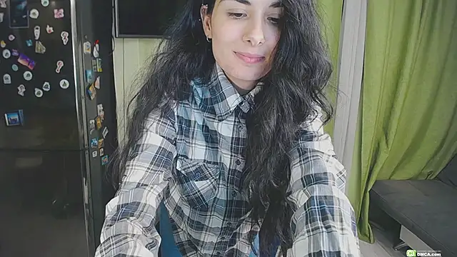 Snapshot of The_Blacksphinxxx chatting on 02/11/25, 01:51 The Blacksphinxxx online show from 02/11/25, 01:51