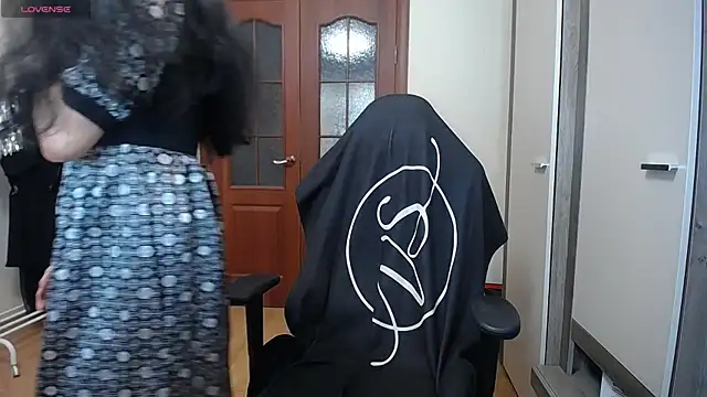 Snapshot of The_Blacksphinxxx chatting on 10/21/25, 12:06 The Blacksphinxxx online show from 10/21/25, 12:06