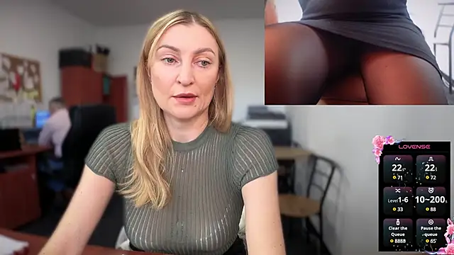 legsLONG online show from 02/11/25, 07:44