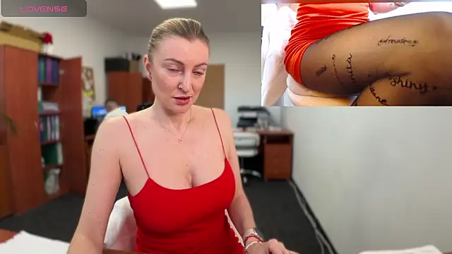 legsLONG online show from 02/22/25, 06:39