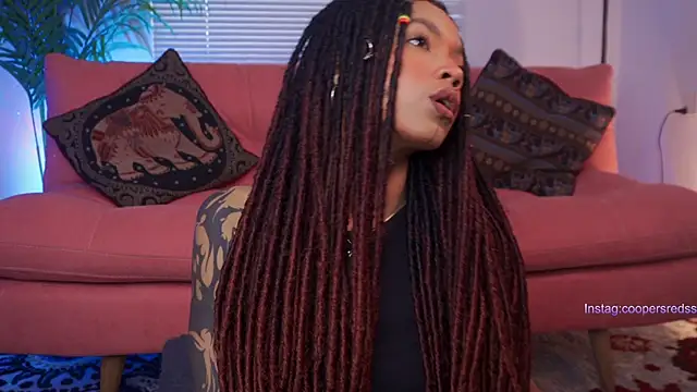 Snapshot of Cooper-Reds chatting on 02/12/25, 01:59 Cooper-Reds online show from 02/12/25, 01:59