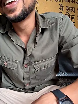 Snapshot of _IRRESISTIBLE_ chatting on 01/17/26, 09:47 IRRESISTIBLE online show from 01/17/26, 09:47