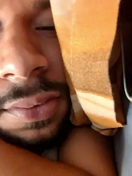 Snapshot of _IRRESISTIBLE_ chatting on 01/18/26, 04:38 IRRESISTIBLE online show from 01/18/26, 04:38