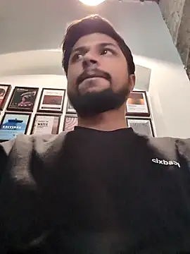 Snapshot of _IRRESISTIBLE_ chatting on 02/20/26, 10:49 IRRESISTIBLE online show from 02/20/26, 10:49