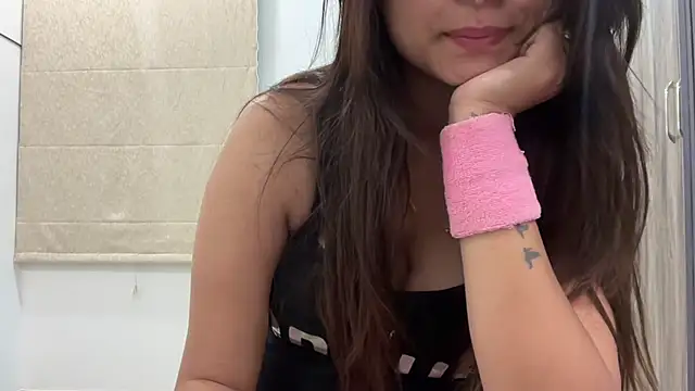 riya stream online show from 03/03/26, 03:18