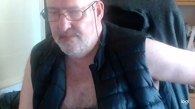 Snapshot of trasnodoluar chatting on 04/19/26, 06:10 trasnodoluar online show from 04/19/26, 06:10