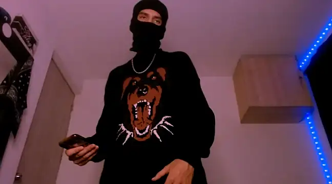 Samuel Suarez online show from 02/22/25, 07:23