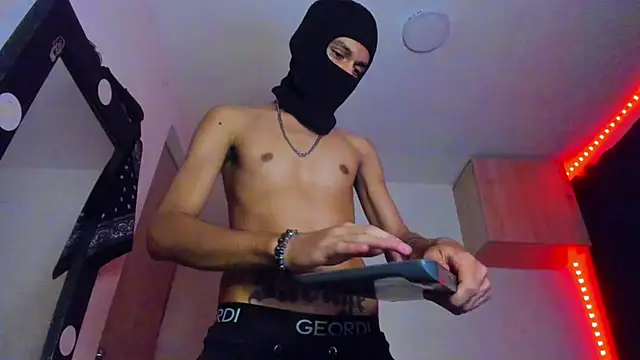 Samuel Suarez online show from 03/22/25, 03:52