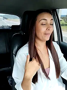 aisha es online show from 09/24/25, 05:38