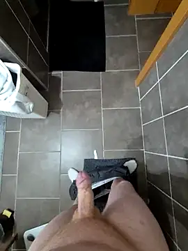 Snapshot of nicoco5757 chatting on 03/13/26, 07:53 nicoco5757 online show from 03/13/26, 07:53