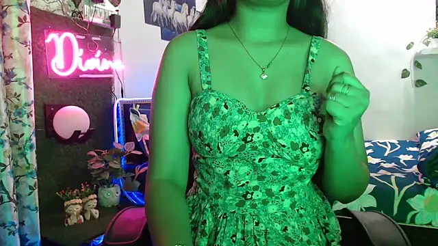 Snapshot of The_Divine_Love chatting on 12/08/24, 07:54 The Divine Love online show from 12/08/24, 07:54