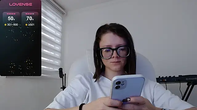 Arya starrk online show from 12/23/24, 02:17