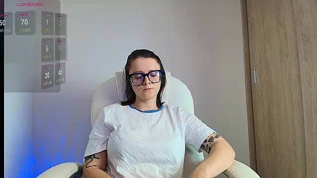 Arya starrk online show from 03/10/25, 02:48