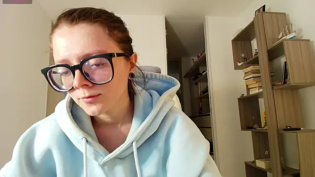 Arya starrk online show from 09/20/25, 02:07